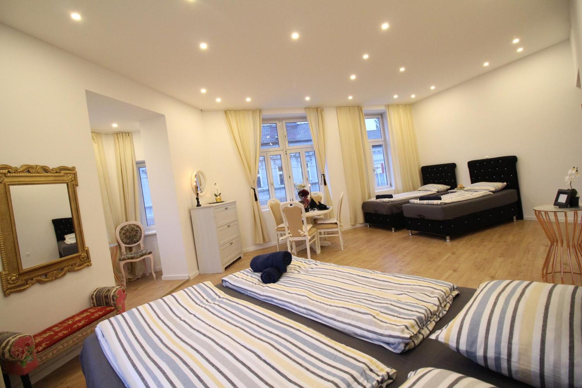 Disc Cozy Rooms In Liesing Відень Екстер'єр фото