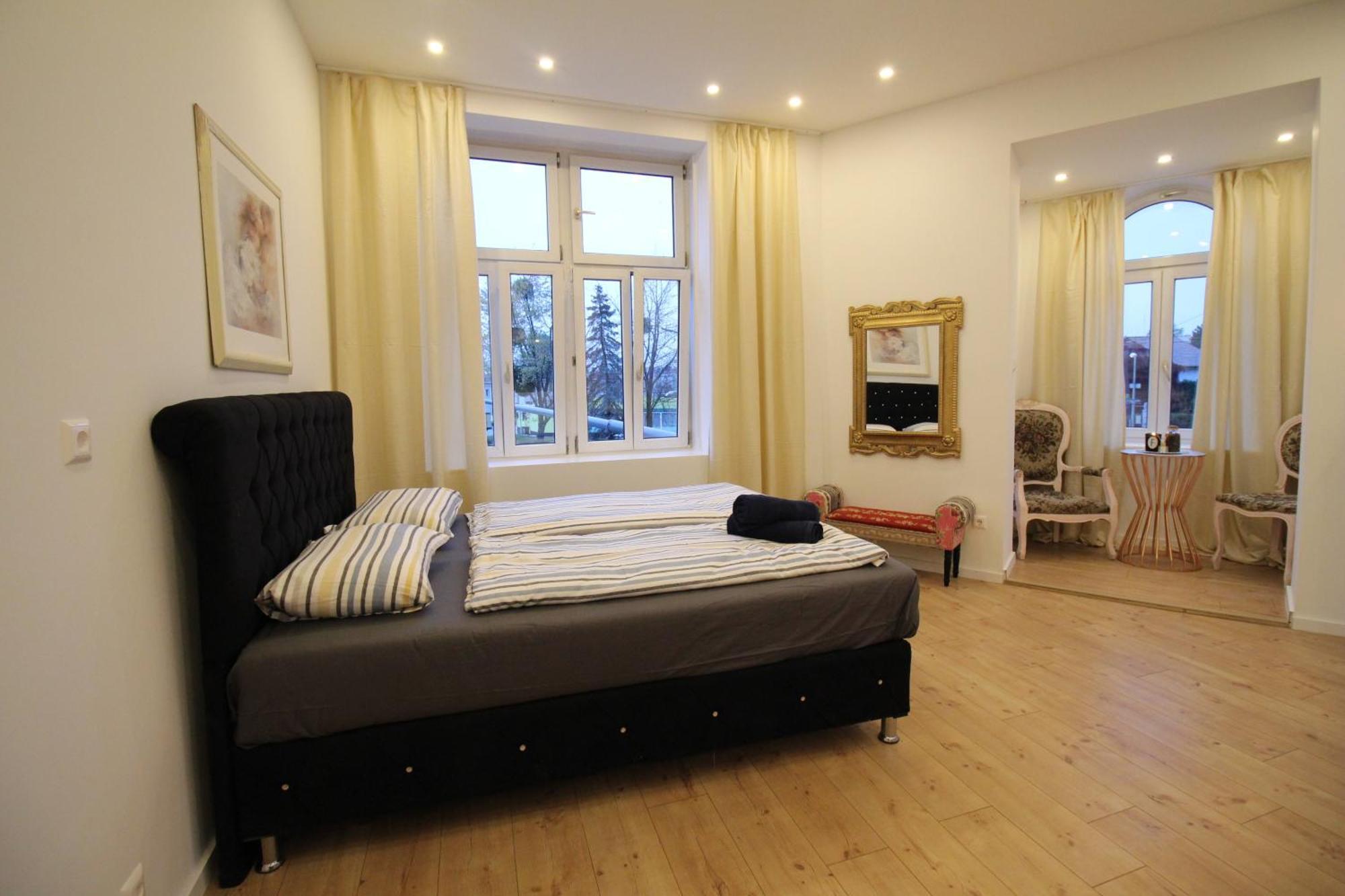 Disc Cozy Rooms In Liesing Відень Екстер'єр фото